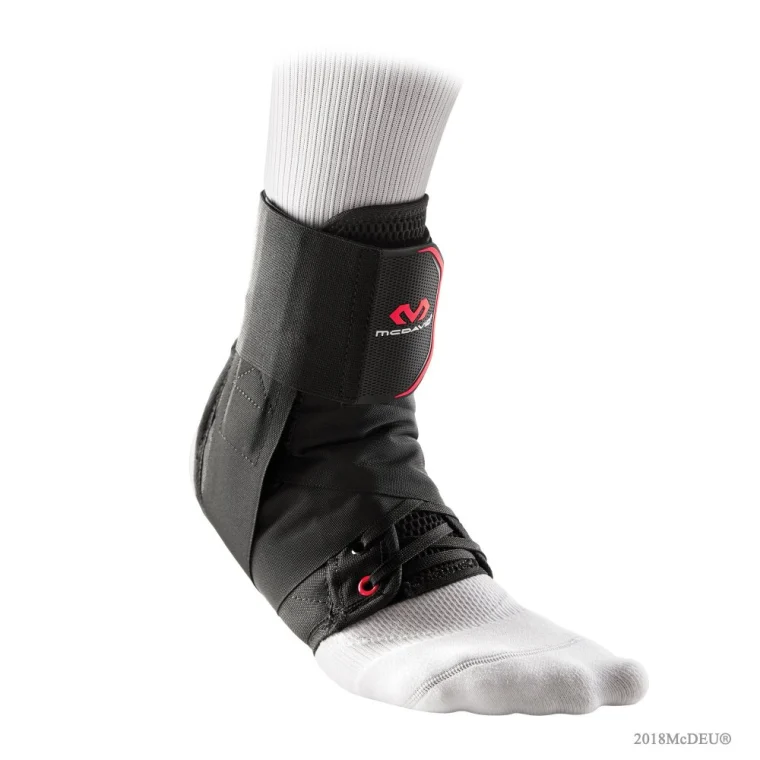 McDAVID 195 Ankle Support Brace With Straps černá